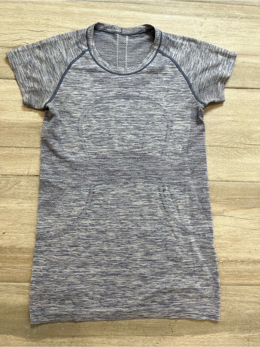Lululemon Swiftly Tech Short Sleeve Crew Blue Sz 8